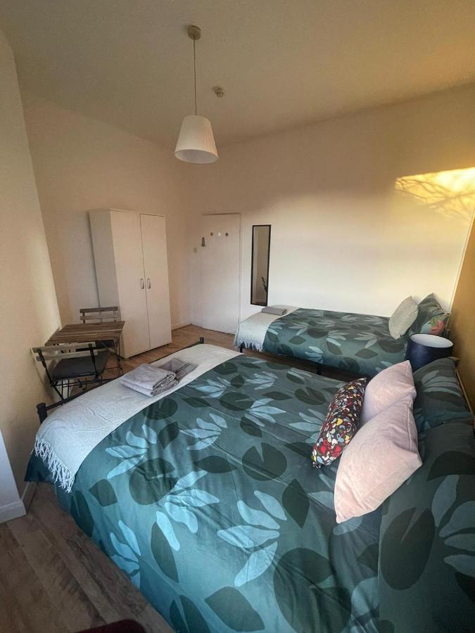 Contemporary Private Rooms Near Central London Exteriör bild