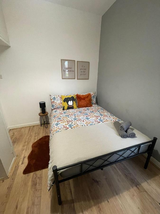 Contemporary Private Rooms Near Central London Exteriör bild
