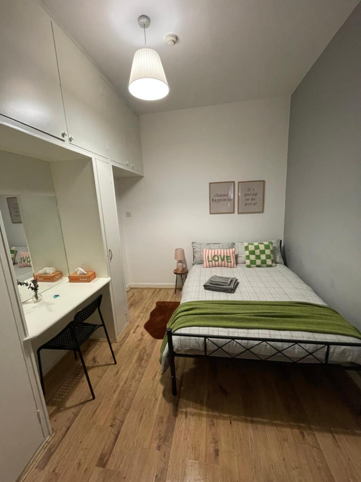 Contemporary Private Rooms Near Central London Exteriör bild